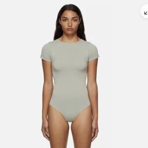 SKIMS Essential T-Shirt Thong Bodysuit in Stone - Women's Size S, Flattering Fit